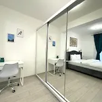 Blue Jay's Nest — Ac & Stylish Terrace Appartement *