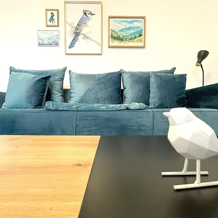 Blue Jay's Nest With Ac And Stylish Terrace *