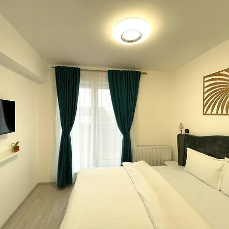 Blue Jay's Nest With Ac And Stylish Terrace * Brasov