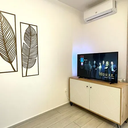 Blue Jay's Nest With Ac And Stylish Terrace Brasov