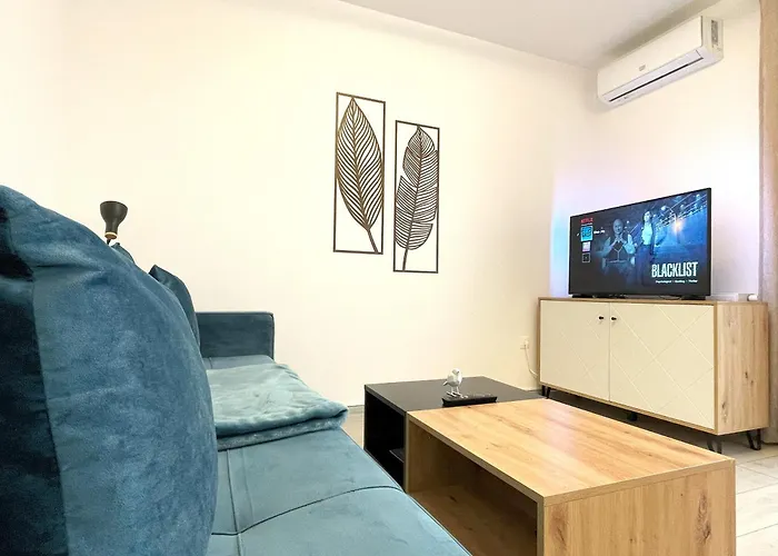 公寓 Blue Jay's Nest — Ac & Stylish Terrace 布拉索夫